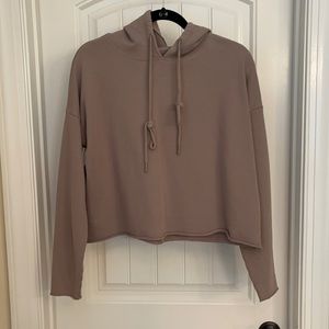 Hooded crop sweatshirt
